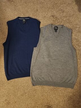 Jos A Bank Traveler Mens Sz Large Navy Blue & Grey 100% Merino Wool Sweater Vest